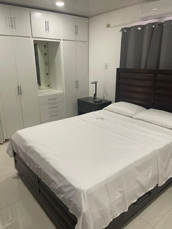 ‘MT. MORIAH’ cozy 2beds 1bath apartment San Fernando